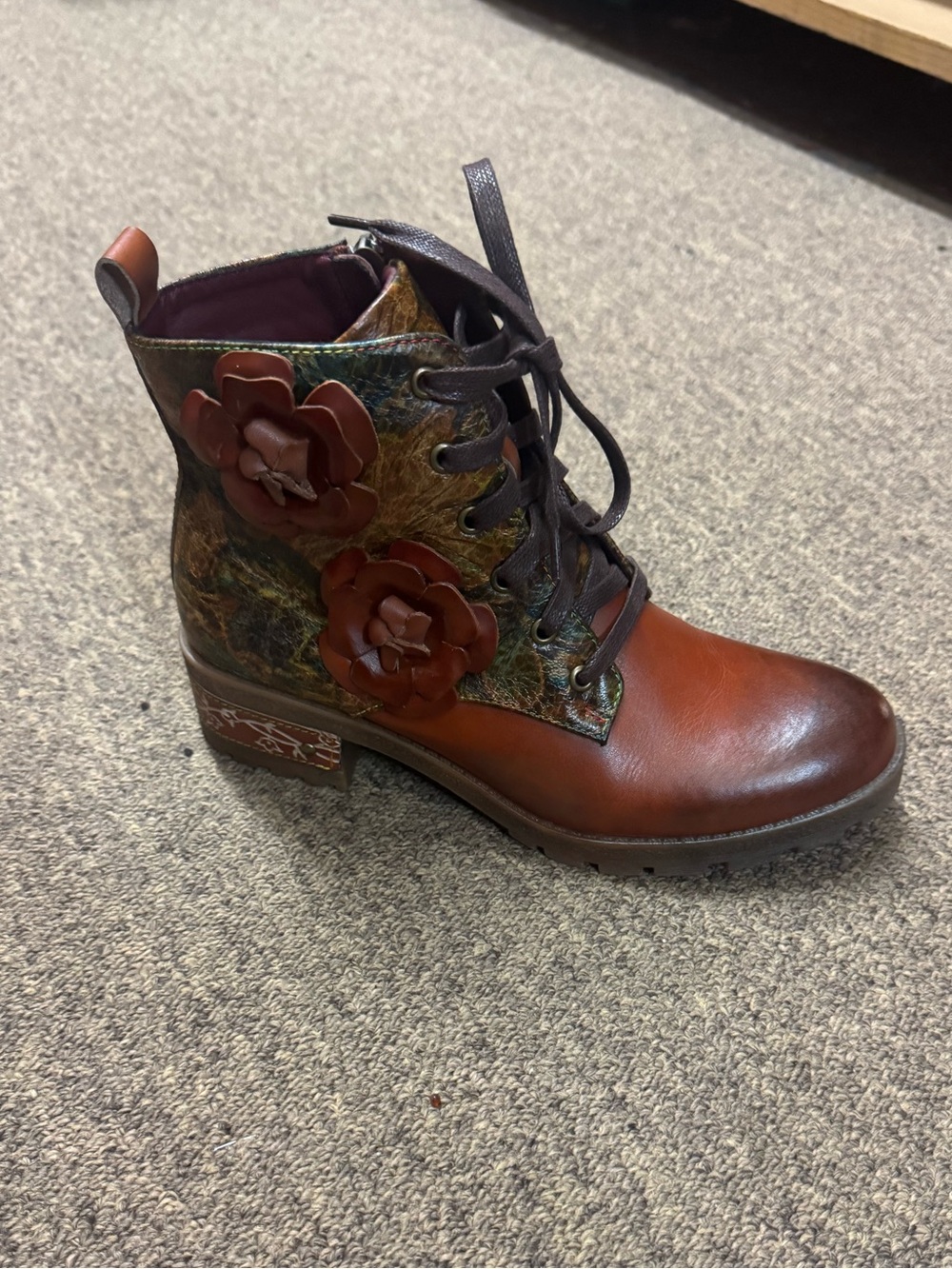 L’Artiste Martinela-Brown Multi